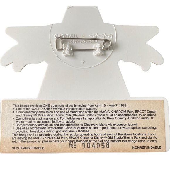 WDI Disney MGM‎ Studios 1989 Special Guest STAR Linda Alcorn Imagineering Badge - Picture 4 of 6